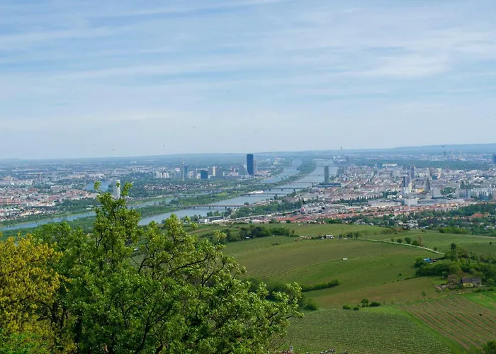 Herrlicher Ausblick Ueber * Vienna