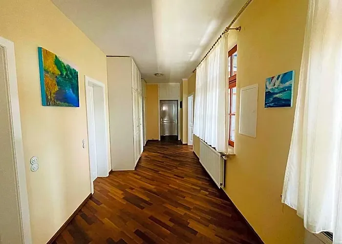 Apartment Herrlicher Ausblick Ueber *